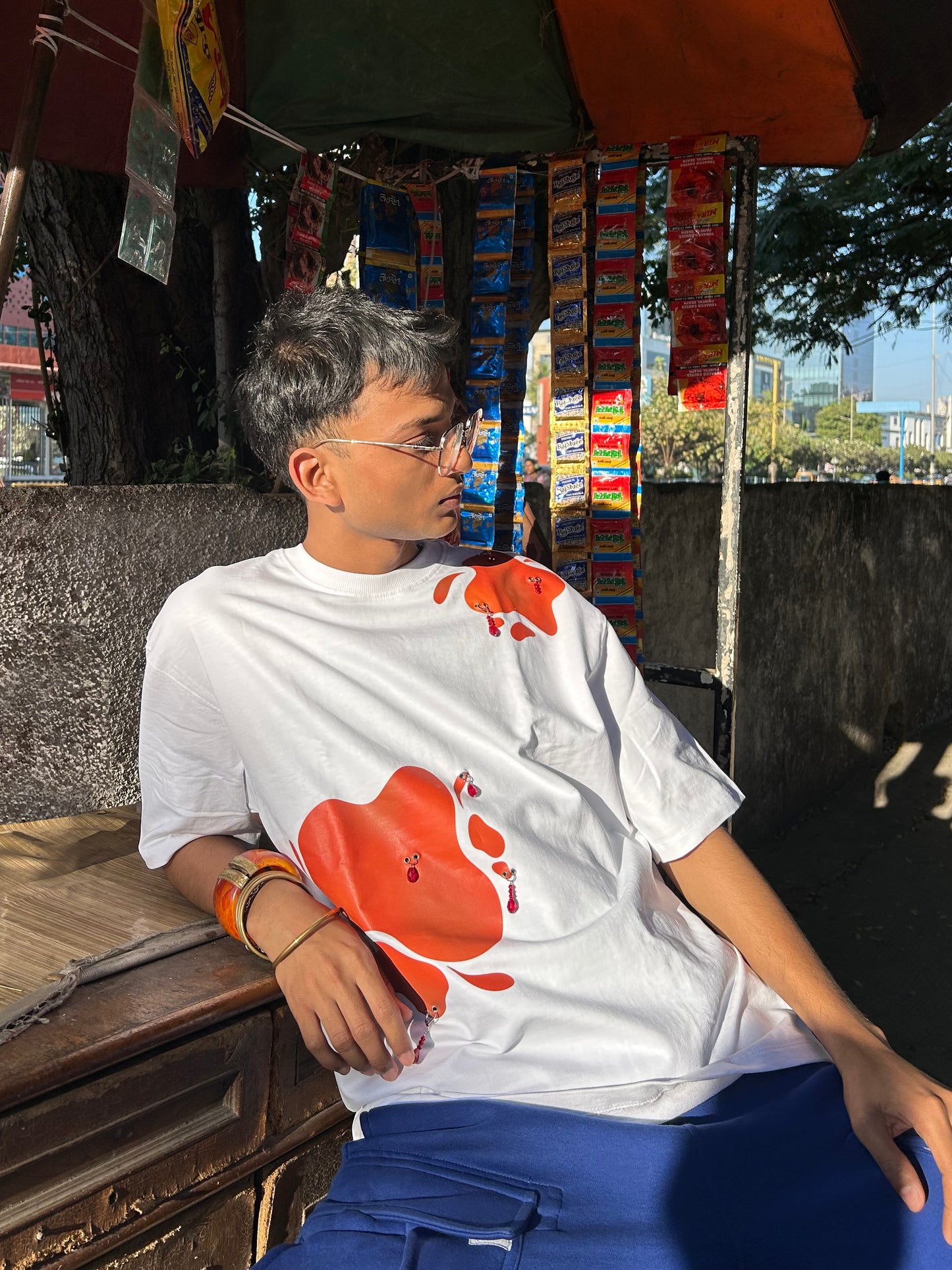 Vimla Tshirt (with earrings)
