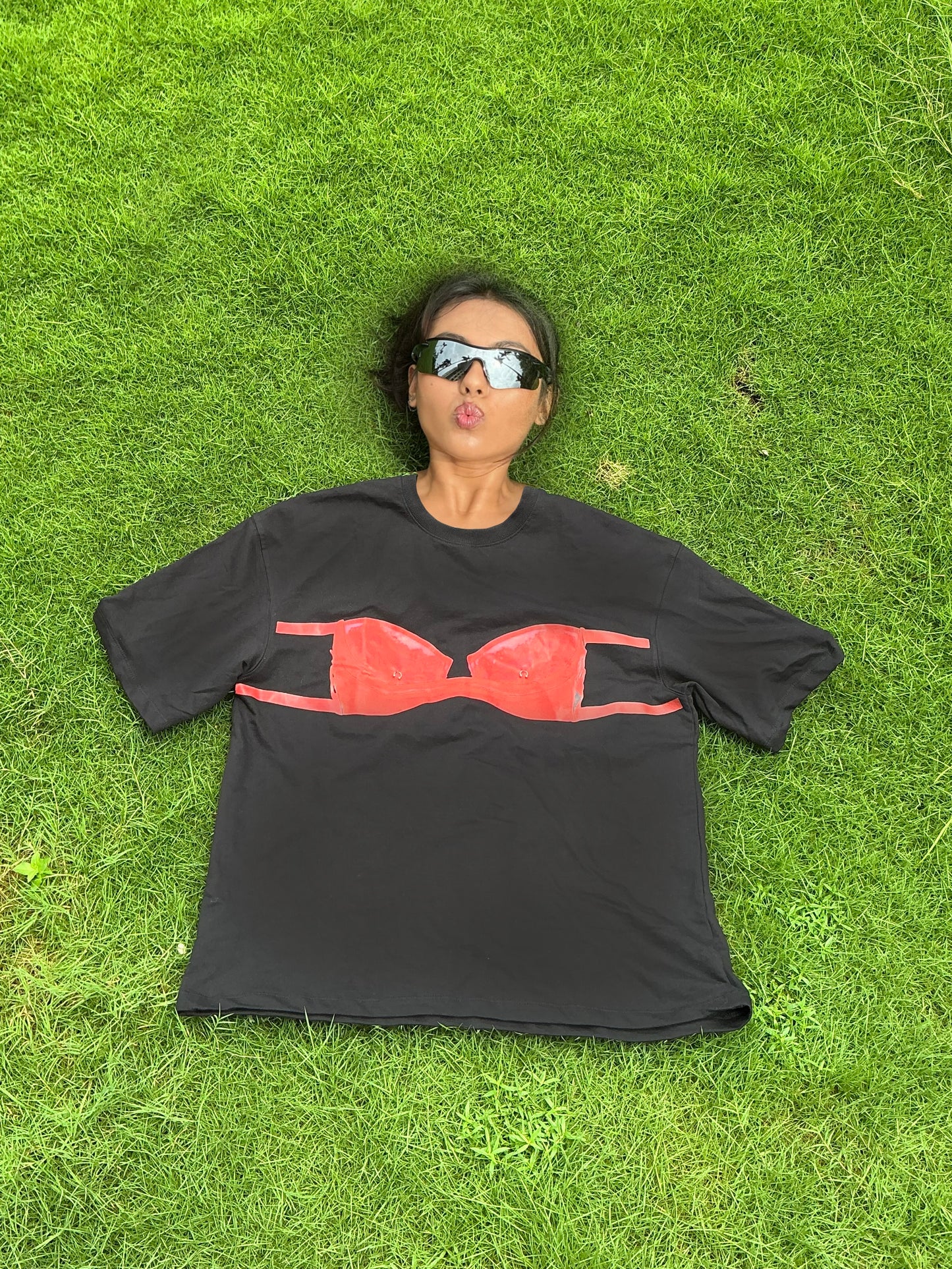 Choli Ke Peeche Tshirt